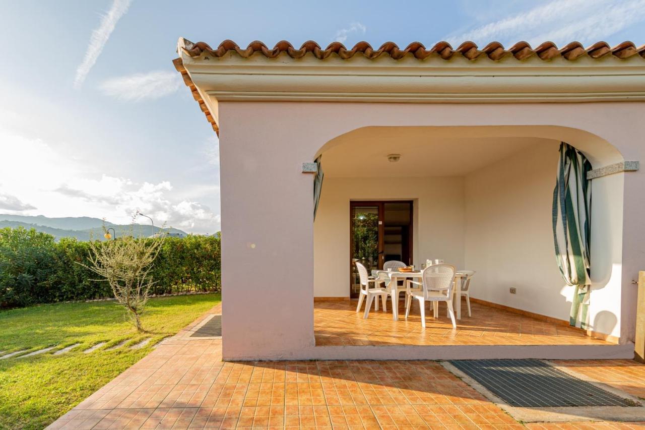 Appartamento Residenziale Trilocale 6 Posti Letto Via Sardegna San Teodoro San Teodoro  Zewnętrze zdjęcie